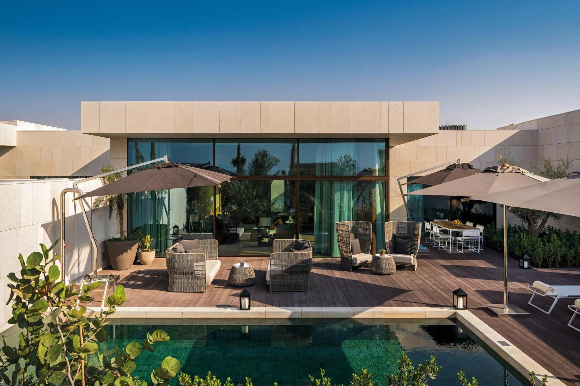 One-Bedroom Pool Villa Beach View
